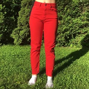 Red high waisted jeans 🌶❤️